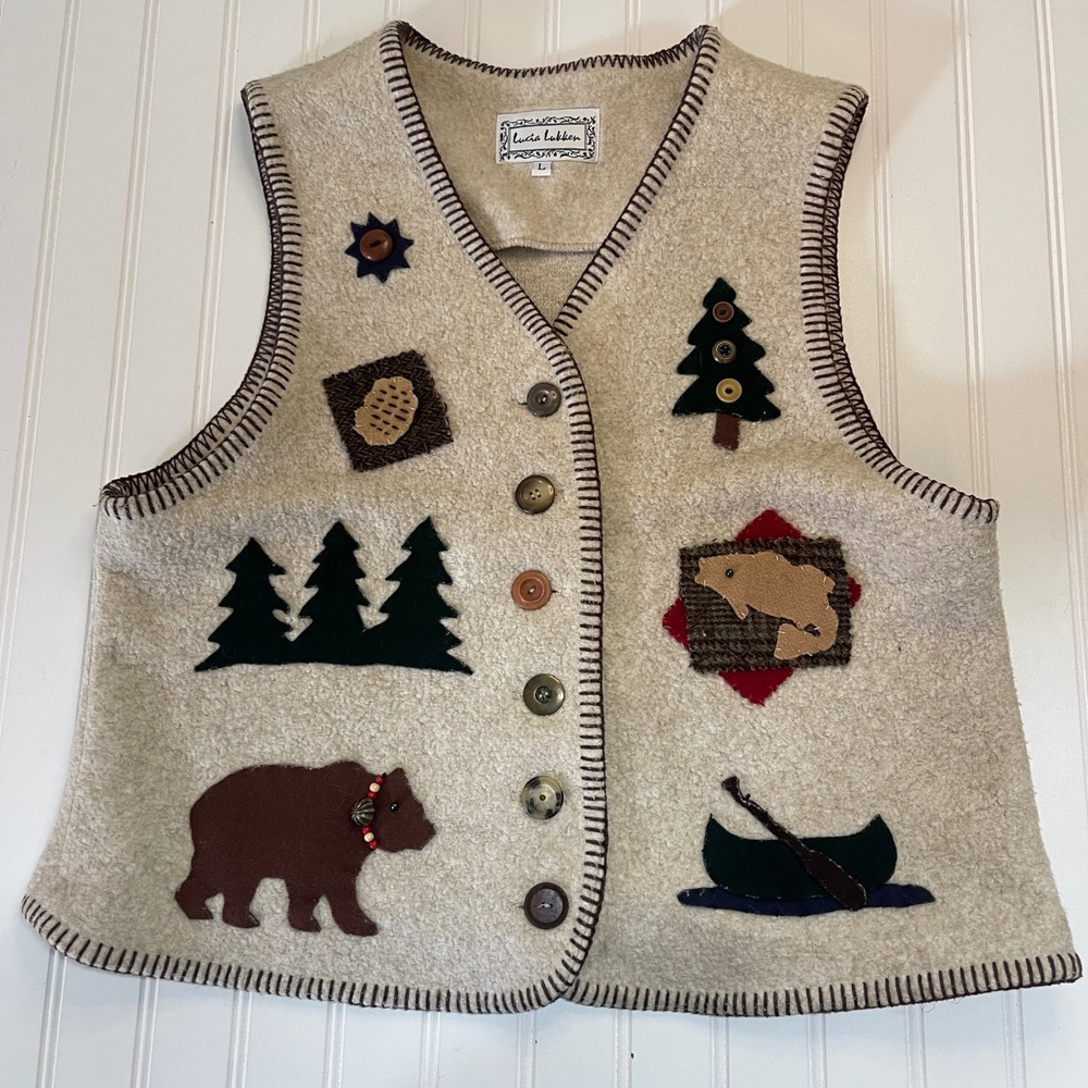 Lucia Lukken Vintage Cabin Bear Fish Canoe Applique Vest Oatmeal Large USA Made